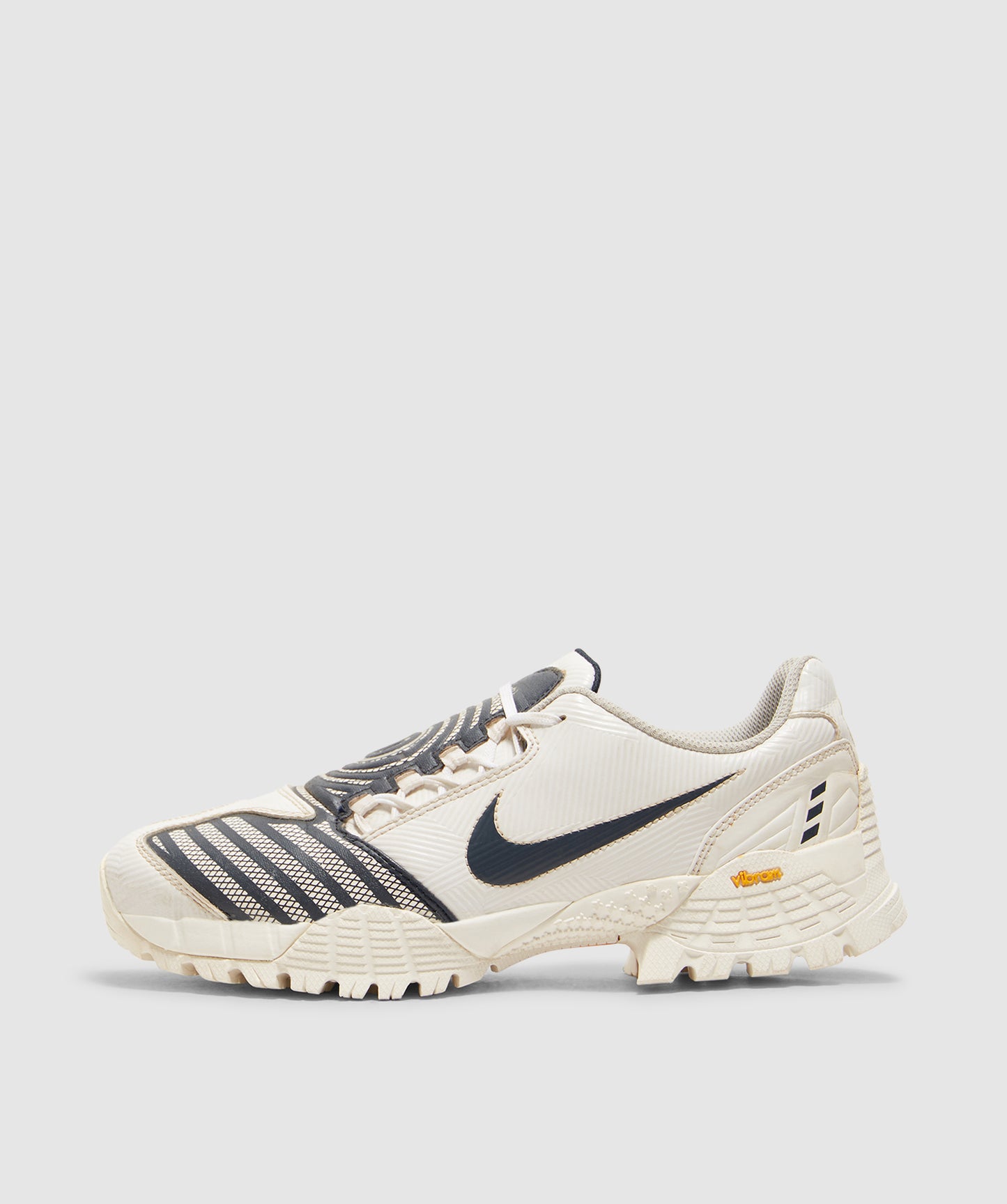 Total 90 Shoot 2, w/ Vibram Vybrid sole unit [2008]