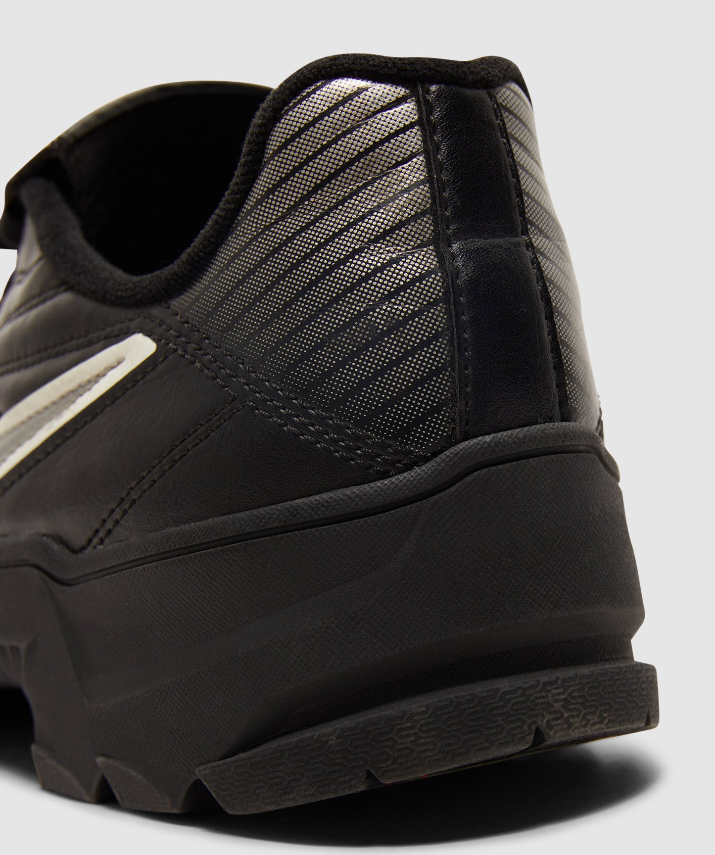 Premier 2 TF, w/ Vibram Hellcat sole unit [2009]