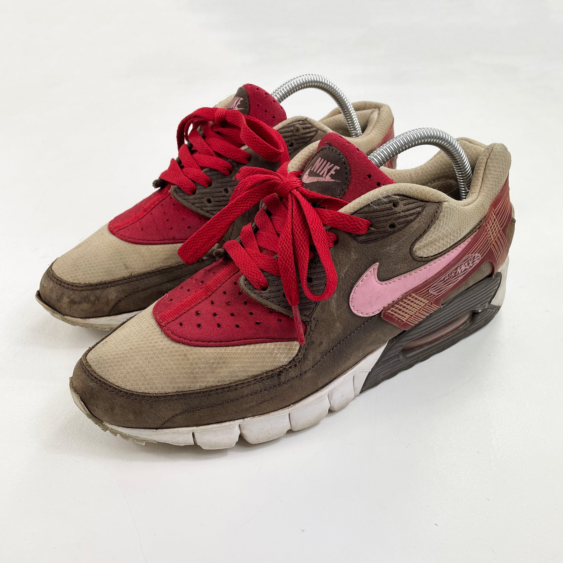 Dave’s Quality Meats Air Max 90 Current Huarache [2009]